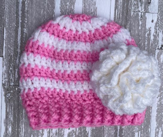 Striped beanie pink macaroon and white
