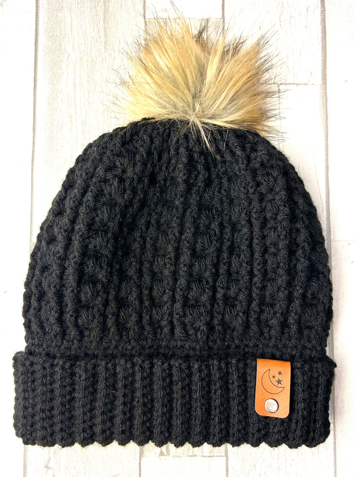 Snuggle Season Hat - Black