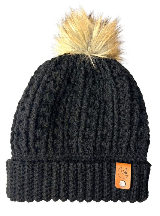 Snuggle Season Hat - Black