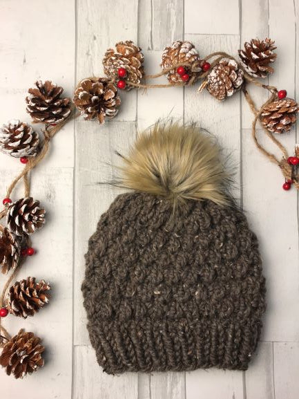 Tristian knit beanie in Barley