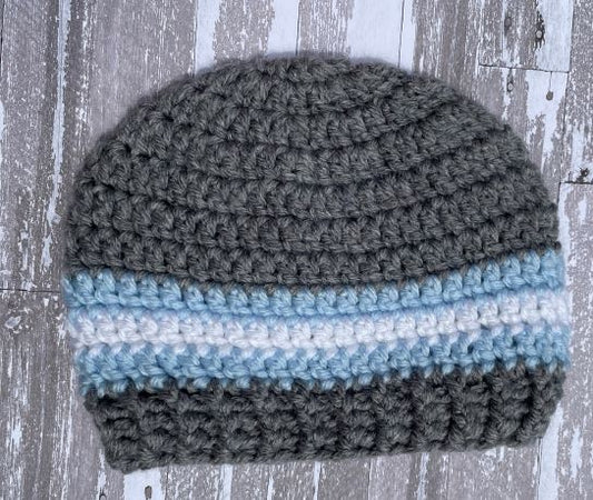 Striped beanie in soft grey heather